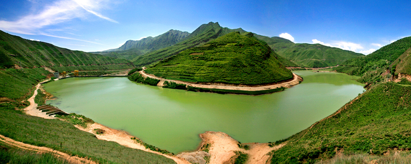 玉坠湖.jpg