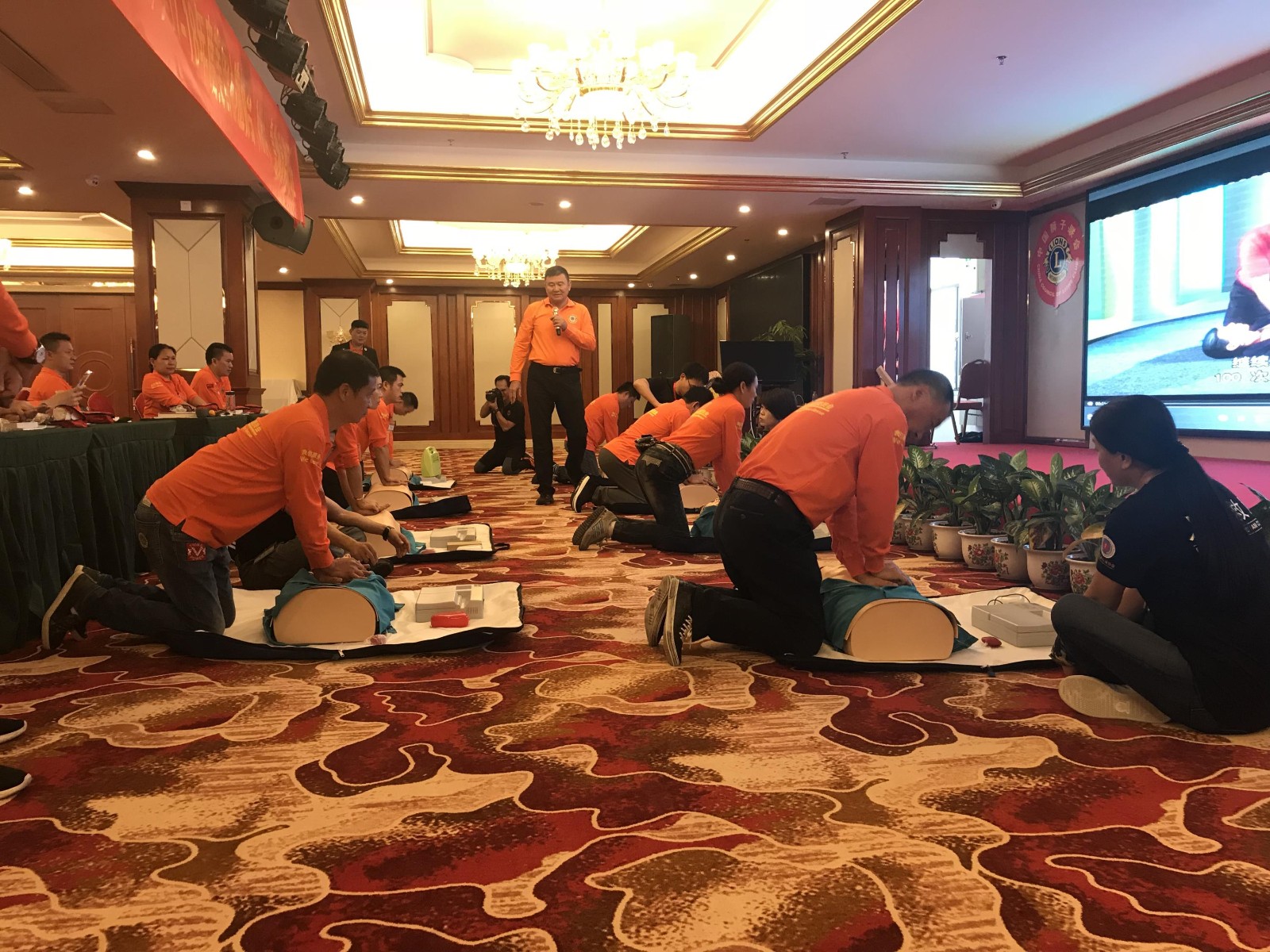 df1fb25d-1b84-45ef-9315-1bec8ed0eab9.jpg 微信图片_20180224123241.jpg